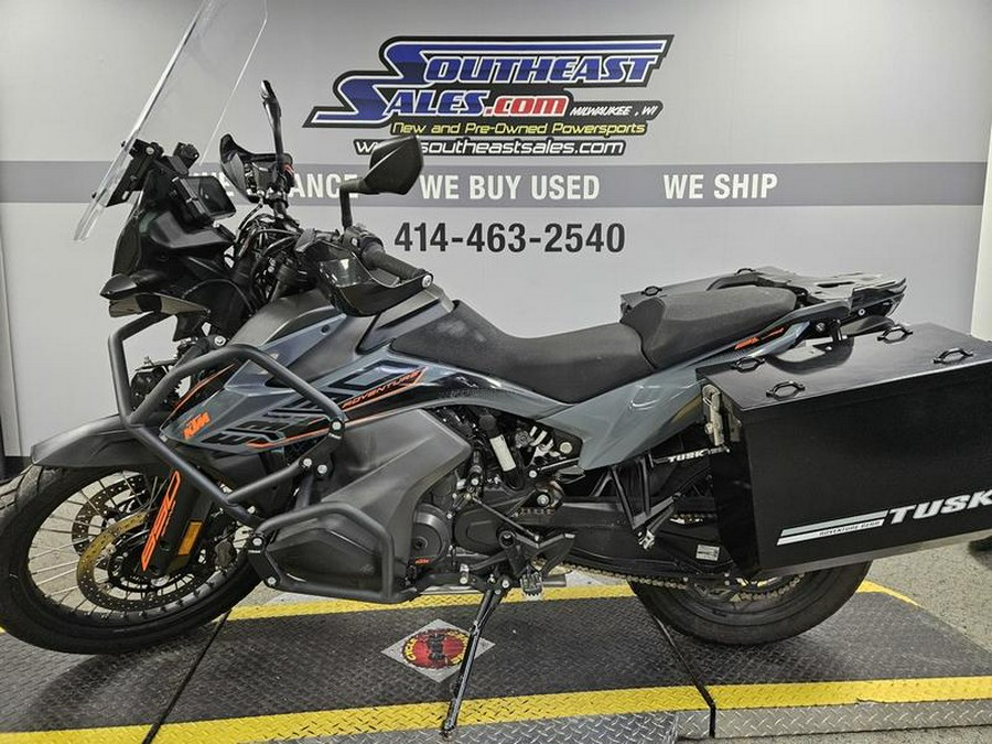 2022 KTM 890 Adventure