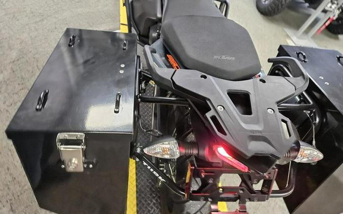 2022 KTM 890 Adventure