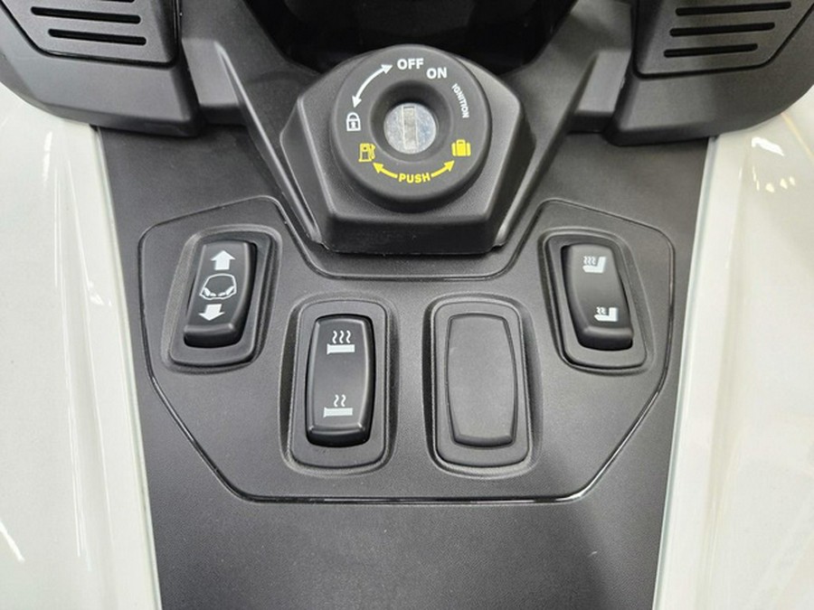 2026 Can-Am Spyder RT Limited Platine