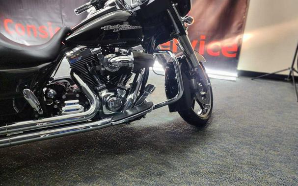 2016 Harley-Davidson® FLHXI-Street Glide