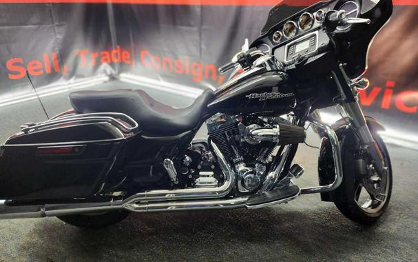 2016 Harley-Davidson® FLHXI-Street Glide
