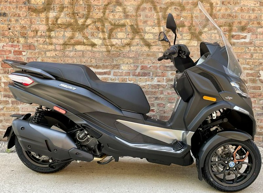 2023 Piaggio MP3 530 HPE Exclusive