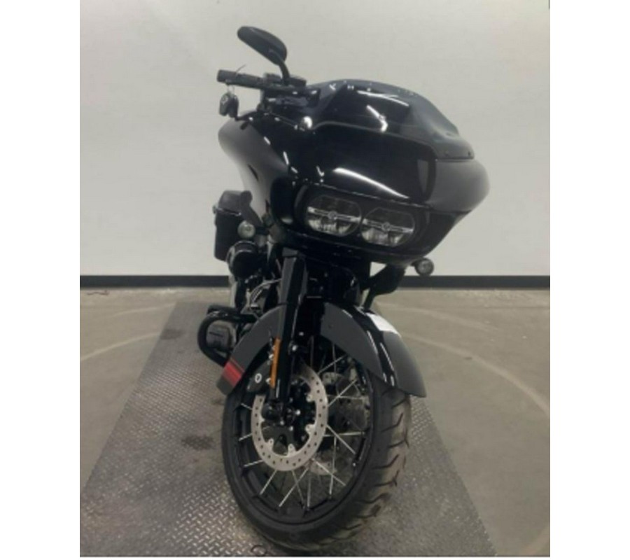 2021 Harley-Davidson® FLTRXSE - CVO™ Road Glide®