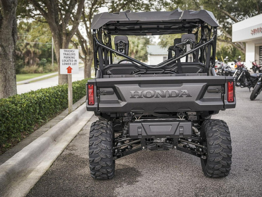 2025 Honda® Pioneer 1000-6 Deluxe Crew TrueTimber Atera Camo