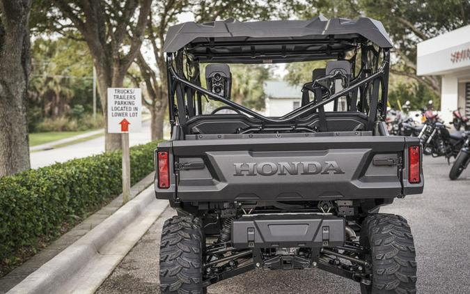2025 Honda® Pioneer 1000-6 Deluxe Crew TrueTimber Atera Camo