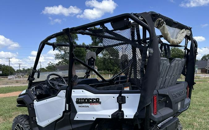 2016 Honda Pioneer 1000-5 Deluxe