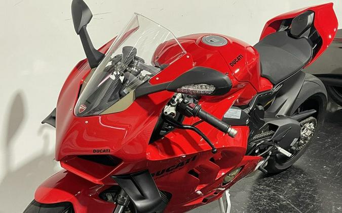 2022 Ducati Panigale V4 Ducati Red
