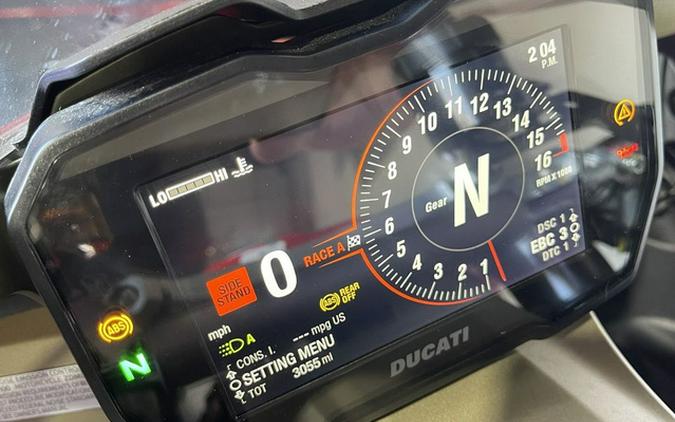 2022 Ducati Panigale V4 Ducati Red