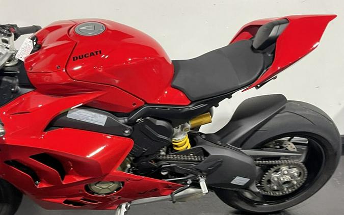 2022 Ducati Panigale V4 Ducati Red