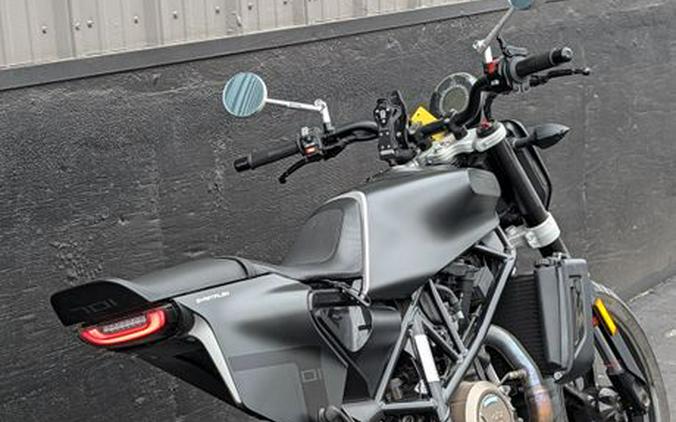 Used 2019 HUSQVARNA SVARTPILEN 701