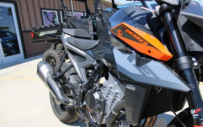 2024 KTM 990 Duke