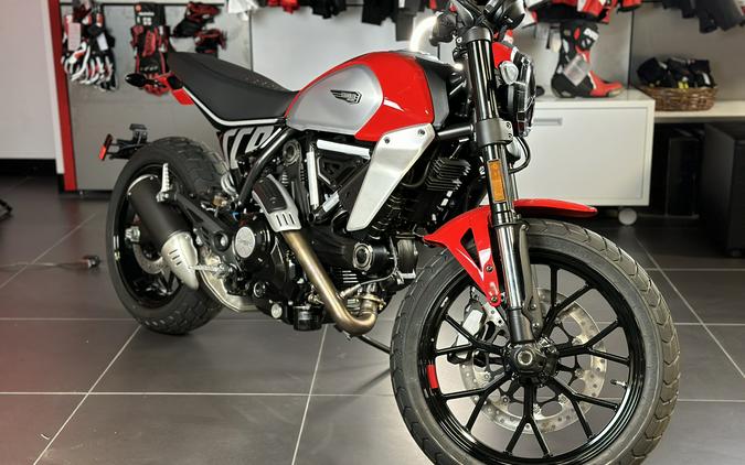 2024 Ducati SCRAMBLER ICON