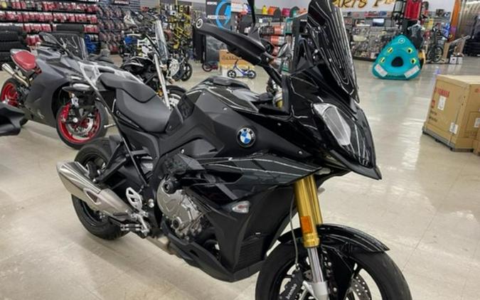 2019 BMW S 1000 XR Black Storm Metallic