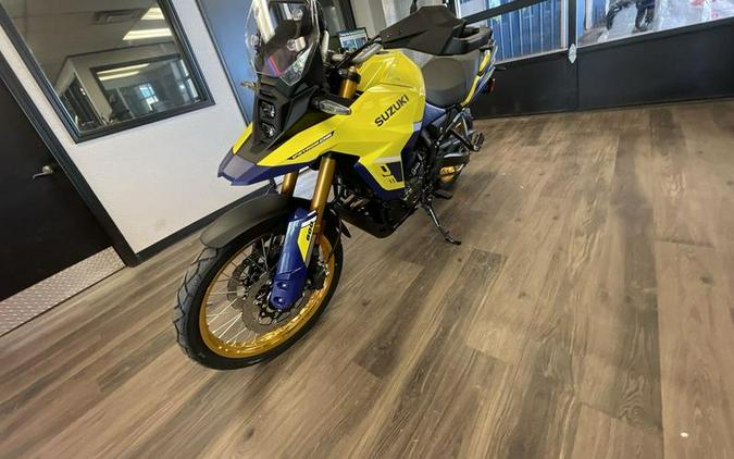 2024 Suzuki V-Strom 800DE Adventure