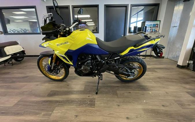 2024 Suzuki V-Strom 800DE Adventure