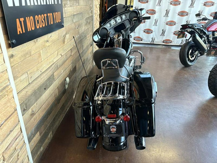 2019 Harley-Davidson® FLHX - Street Glide®