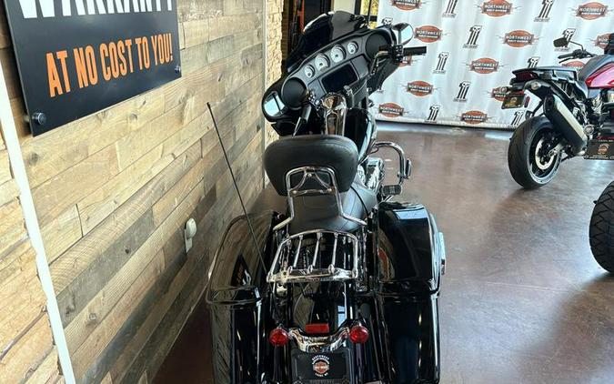 2019 Harley-Davidson® FLHX - Street Glide®