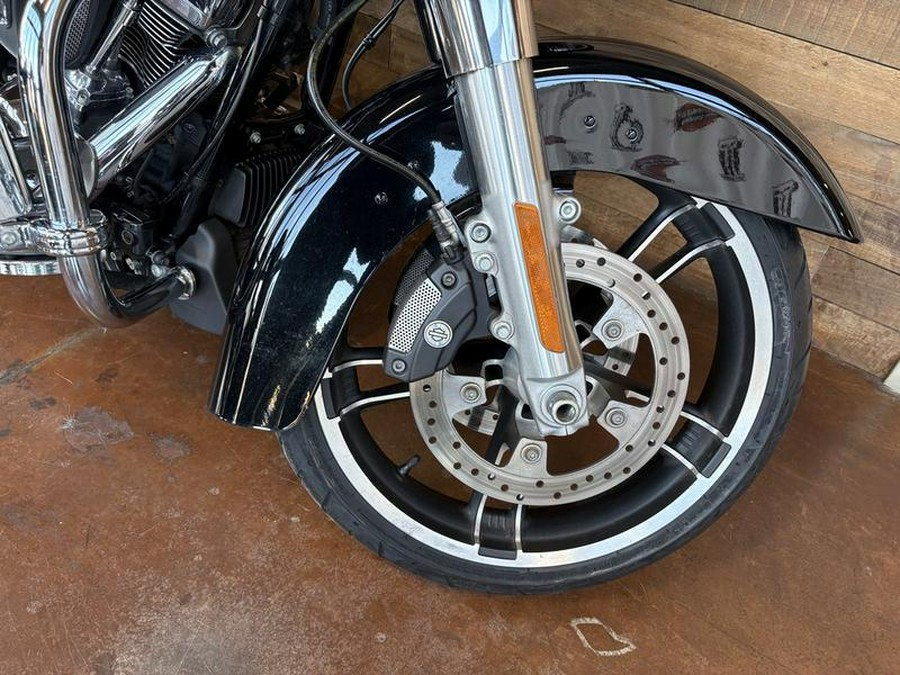 2019 Harley-Davidson® FLHX - Street Glide®