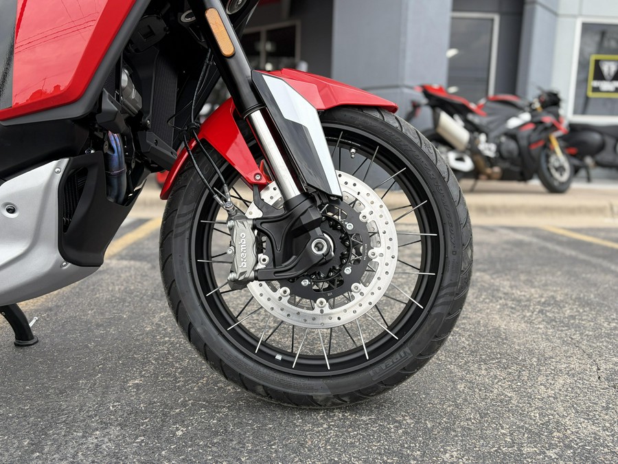 2026 Moto Morini X-Cape
