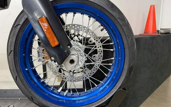 2025 Suzuki DR-Z 4SM Base