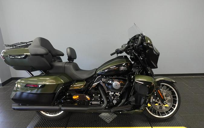 2026 Harley-Davidson Street Glide Limited FLHXL