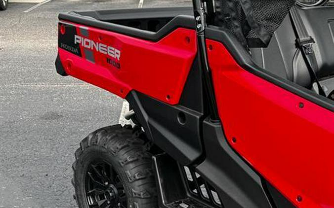 2024 Honda Pioneer 1000 Deluxe