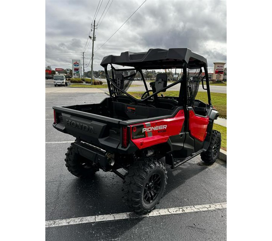 2024 Honda Pioneer 1000 Deluxe