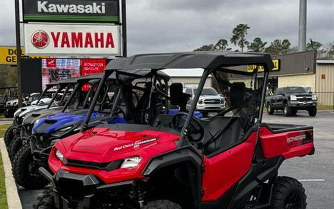 2024 Honda Pioneer 1000 Deluxe