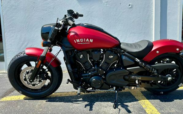 2025 Indian Motorcycle Scout Bobber Limited + TeCH