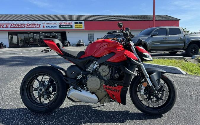 2023 Ducati Streetfighter V4 Ducati Red