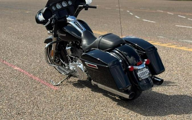 2022 Harley-Davidson® FLHX - Street Glide®