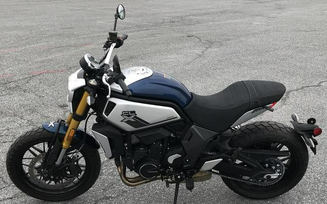 2022 CFMOTO CF700-2US