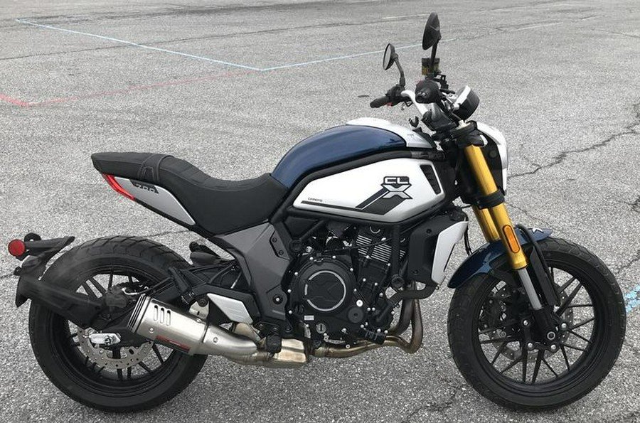 2022 CFMOTO CF700-2US
