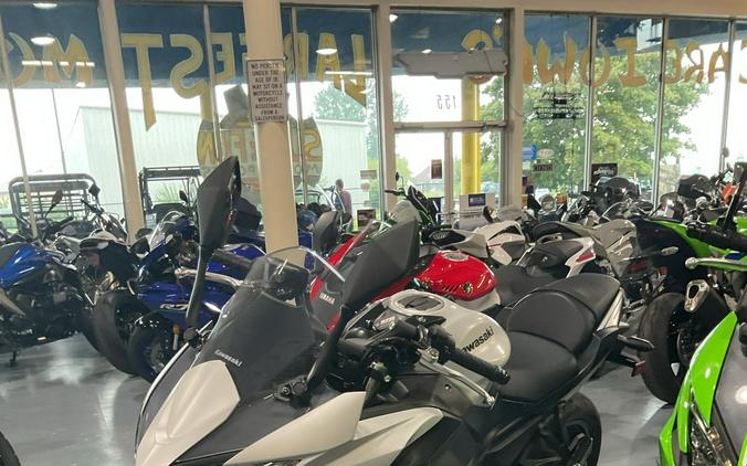 2026 Kawasaki Ninja® 650 ABS