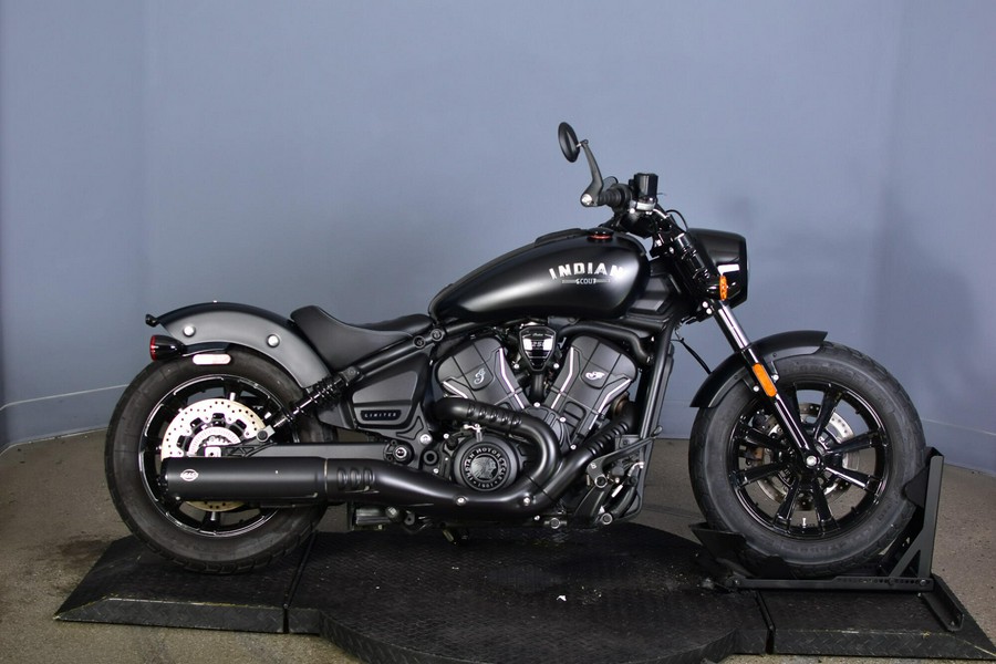 2025 Indian Motorcycle Scout Bobber Black Metallic