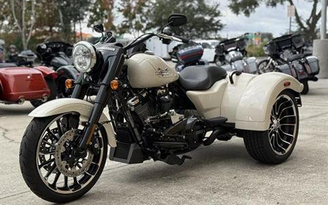 2023 Harley-Davidson Freewheeler®