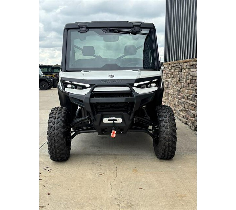 2026 Can-Am Defender Limited HD11