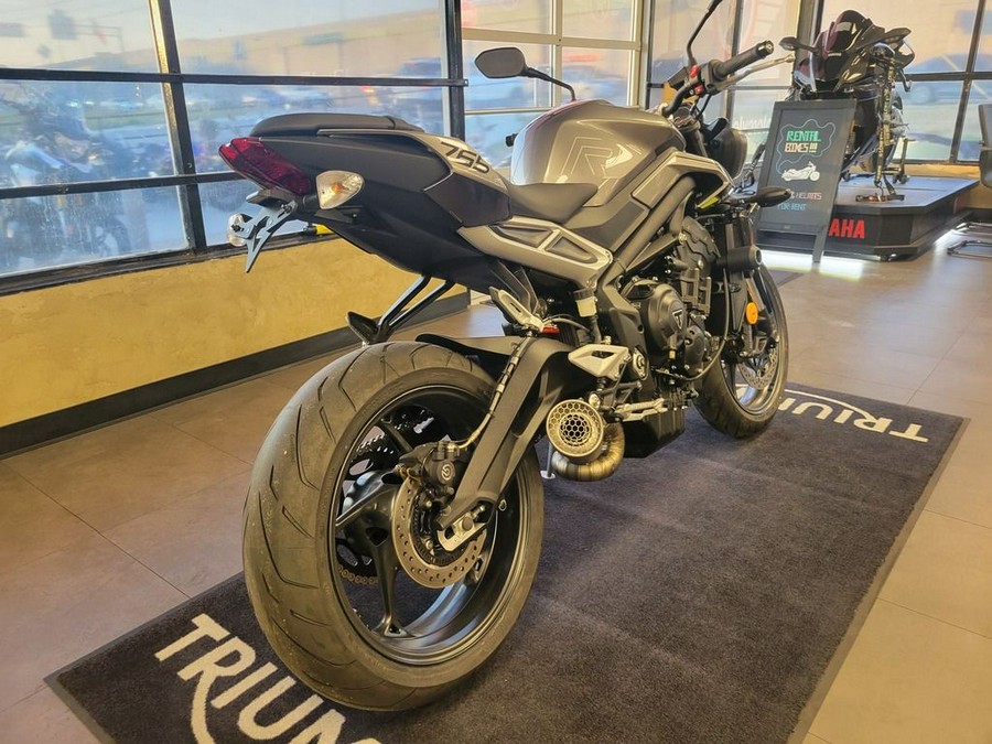 2024 Triumph Street Triple 765 R Silver Ice