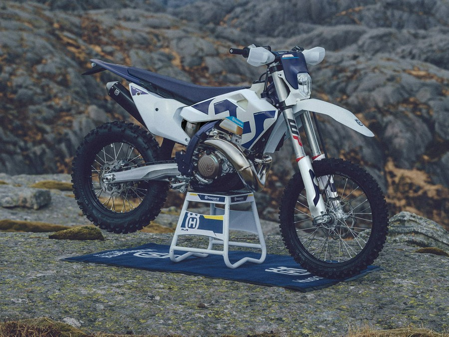2026 Husqvarna TE 300