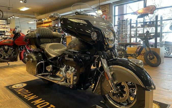 2025 Indian Roadmaster Black Metallic/Heavy Metal