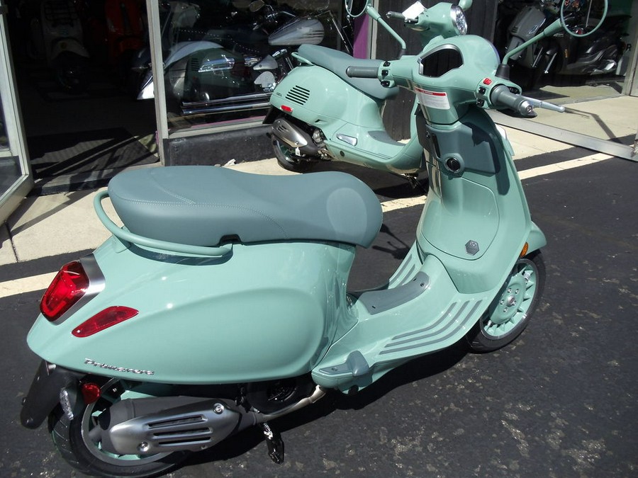2027 Vespa Primavera 150 Tech