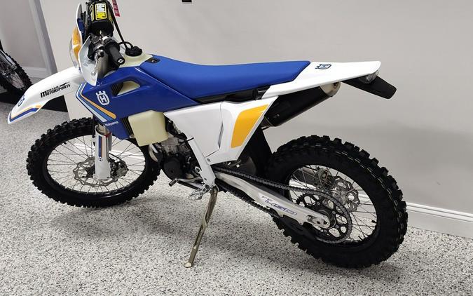 2025 FE 450 HERITAGE - Husqvarna Motorcycles