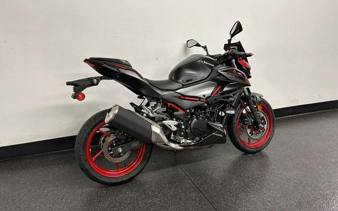 2025 Kawasaki Z500 SE ABS