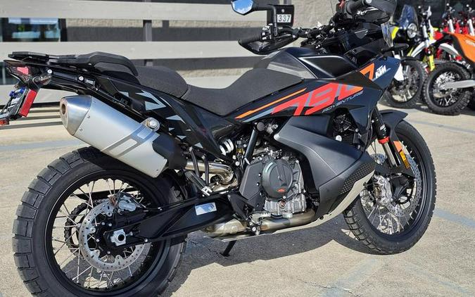 2024 KTM 790 Adventure