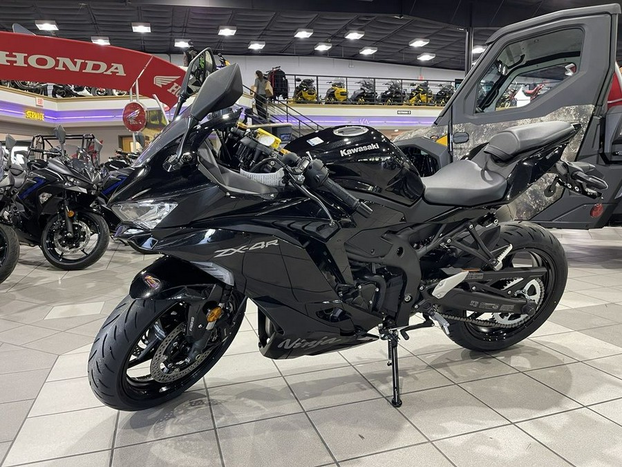 2025 Kawasaki NINJA® ZX™-4R ABS