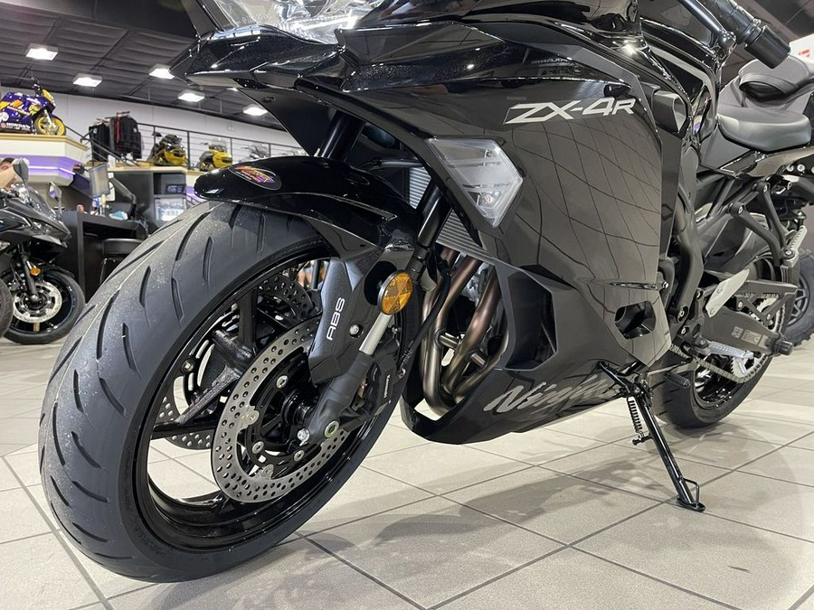 2025 Kawasaki NINJA® ZX™-4R ABS