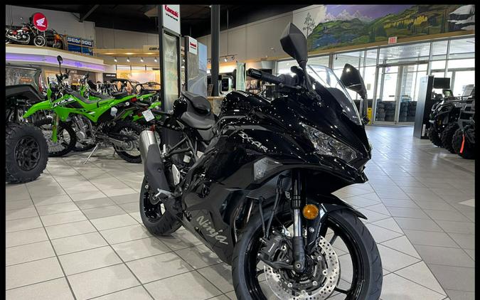2025 Kawasaki NINJA® ZX™-4R ABS