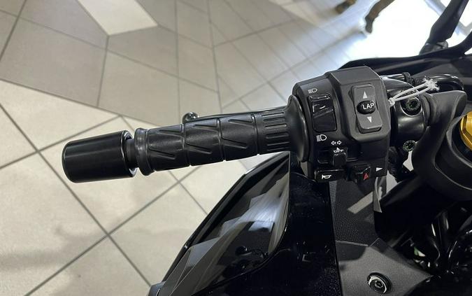 2025 Kawasaki NINJA® ZX™-4R ABS