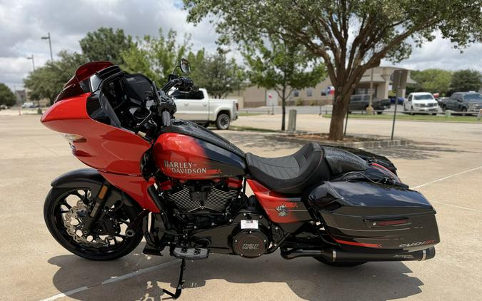 2026 Harley-Davidson® CVO Road Glide ST Citrus Heat Re-Entry