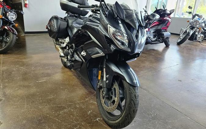 2015 Yamaha FJR 1300ES